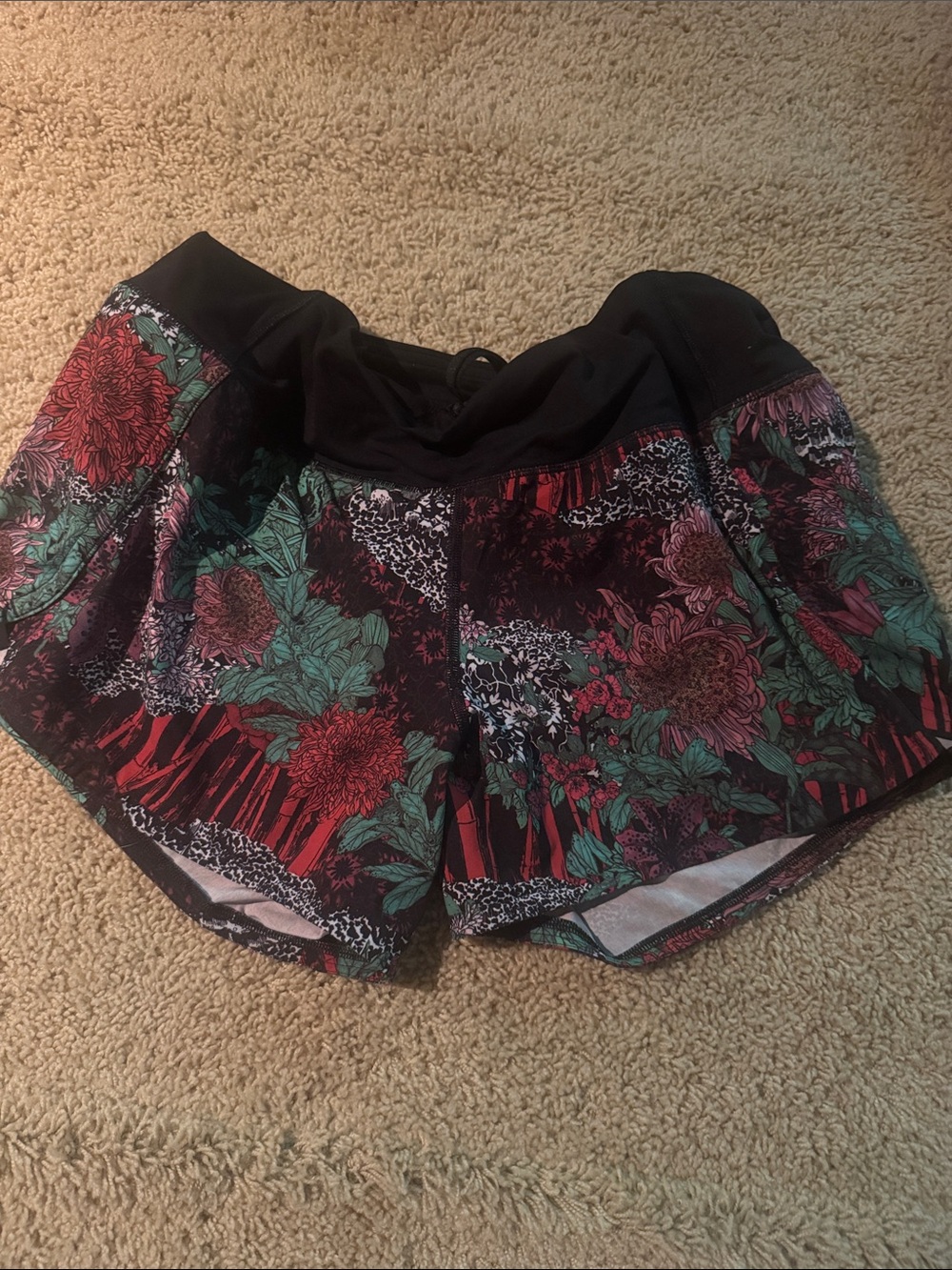 Lululemon speed up shorts